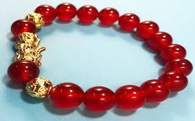 Alternative view of Vòng đá mệnh Hỏa